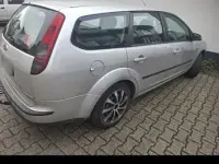 Gebraucht Ford Focus 90 PS (66 kW) 2006 Silber Limousine