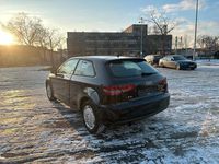 Second-hand Audi A3 Attraction 130 CP (95 kW) 2013 Negru Hatchback