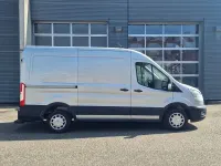 Gebraucht Ford Transit Trend 107 PS (78 kW) 2020 Silber Limousine