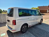 Gebraucht VW Multivan Edition 150 PS (110 kW) 2021 Weiß Van / Kleinbus