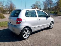 Gebraucht VW Fox 58 PS (42 kW) 2006 Silber Kleinwagen