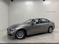 Gebraucht BMW 330e iPerformance 184 PS (135 kW) 2017 Grau Limousine