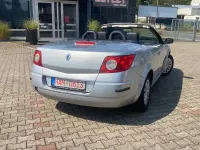 Gebraucht Renault Mégane Cabriolet Authentique 113 PS (83 kW) 2005 Silber Cabrio