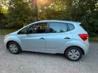 Gebraucht Hyundai ix20 90 PS (66 kW) 2011 Silber Kleinwagen