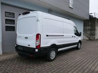 Gebraucht Ford Transit Trend 170 PS (125 kW) 2022 Frostweiß Van / Kleinbus