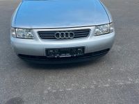 Second-hand Audi A3 102 CP (75 kW) 2000 Argintiu Hatchback