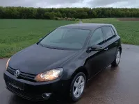 Gebraucht VW Golf VI Team 105 PS (77 kW) 2011 Schwarz Kleinwagen