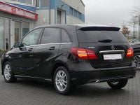 Gebraucht Mercedes B180 Urban 122 PS (89 kW) 2017 Schwarz Van / Kleinbus