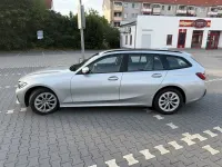 Gebraucht BMW 320 Advantage 190 PS (139 kW) 2020 Silber Kombi