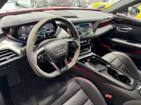 Gebraucht Audi e-tron GT quattro Sport 439 kW (598 PS) 2021 Rot Limousine