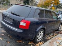 Second-hand Audi A4 131 CP (96 kW) 2004 Albastru Break