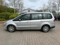 Gebraucht Ford Galaxy 140 PS (102 kW) 2010 Silber Van / Kleinbus