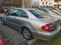 Gebraucht Mercedes CLK320 218 PS (160 kW) 2002 Silber Coupé