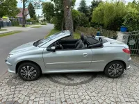 Gebraucht Peugeot 206 CC 134 PS (98 kW) 2003 Grau Cabrio