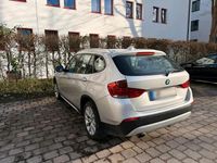 Gebraucht BMW X1 143 PS (105 kW) 2012 Grau SUV