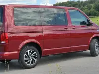 Gebraucht VW Multivan 204 PS (150 kW) 2022 Rot Van / Kleinbus