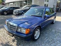 Gebraucht Mercedes 190 Avantgarde 136 PS (100 kW) 1992 Blau Limousine