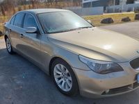 Gebraucht BMW 530 231 PS (169 kW) 2007 Gold Limousine