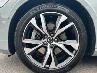 Używany Volvo V60 Core 197 KM (144 kW) 2025 Szary Kombi