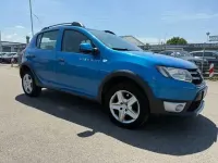 Gebraucht Dacia Sandero Prestige 90 PS (66 kW) 2015 Blau SUV
