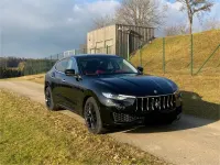 Gebraucht Maserati Levante 275 PS (202 kW) 2020 Schwarz SUV