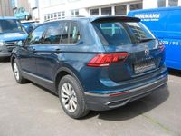 Gebraucht VW Tiguan Active 150 PS (110 kW) 2021 Blau SUV