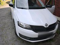Gebraucht Skoda Rapid 90 PS (66 kW) 2015 Weiß Kleinwagen