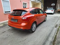 Gebraucht Ford Focus 125 PS (91 kW) 2012 Orange Limousine