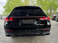 Gebraucht Mercedes E220 Advanced 197 PS (144 kW) 2025 Schwarz Kombi