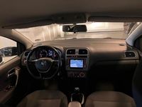 Gebraucht VW Polo 75 PS (55 kW) 2014 Schwarz Limousine