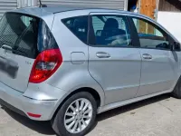 Gebraucht Mercedes A180 109 PS (80 kW) 2011 Silber Kleinwagen