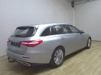 Gebraucht Mercedes C200 Avantgarde 184 PS (135 kW) 2022 Grau Kombi