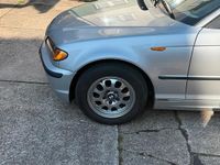 Gebraucht BMW 318 Basis 143 PS (105 kW) 2001 Silber Kombi