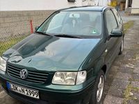 Gebraucht VW Polo Edition 50 PS (36 kW) 2001 Grün Limousine