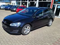 Gebraucht VW Golf VII Comfortline 150 PS (110 kW) 2014 Deep black perleffekt Kombi