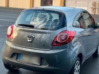 Gebraucht Ford Ka Trend 70 PS (51 kW) 2011 Grau Kleinwagen
