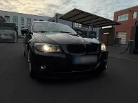 Gebraucht BMW 320 Lifestyle 184 PS (135 kW) 2011 Schwarz Limousine