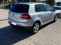 Gebraucht VW Golf V 80 PS (58 kW) 2008 Silber Limousine