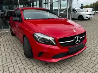 Gebraucht Mercedes A180 AMG 122 PS (89 kW) 2017 Jupiterrot  unilack Kleinwagen
