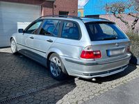 Gebraucht BMW 320 150 PS (110 kW) 2004 Silber Kombi