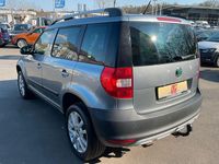Gebraucht Skoda Yeti Plus Edition 105 PS (77 kW) 2010 Grau SUV