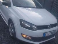 Second-hand VW Polo Comfortline 105 CP (77 kW) 2011 Alb Berlinǎ