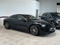 Gebraucht Porsche Taycan 4S 419 kW (571 PS) 2023 Tiefschwarz Limousine