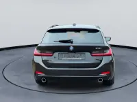 Gebraucht BMW 318 156 PS (114 kW) 2024 Schwarz Kombi