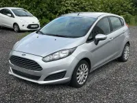 Gebraucht Ford Fiesta Trend 82 PS (60 kW) 2013 Polarsilber metallic Kleinwagen