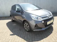 Gebraucht Hyundai i10 Passion Plus 67 PS (49 kW) 2018 Grau Kleinwagen