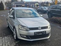 Gebraucht VW Polo Highline 90 PS (66 kW) 2011 Silber Kleinwagen