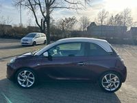 Gebraucht Opel Adam Glam 101 PS (74 kW) 2013 Samtrot (p2)/berry red (p2) Kleinwagen