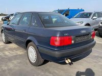 Second-hand Audi 80 90 CP (66 kW) 1994 Albastru Berlinǎ