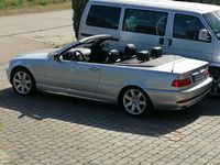 Gebraucht BMW 320 Cabriolet Exclusive 170 PS (125 kW) 2004 Schwarz Cabrio